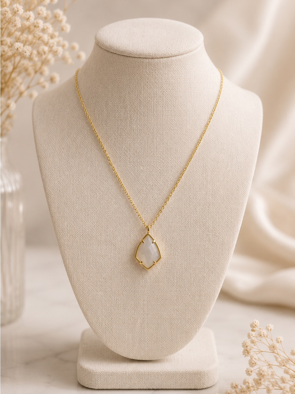 Kendra Scott Cory Stone Pendant Necklace Slate Gray/Gold - Picture 5 of 10